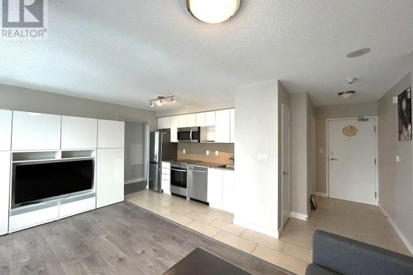 Kitchen - 2906 - 15 Fort York Boulevard, Toronto, ON L1G3J5 Photo 3