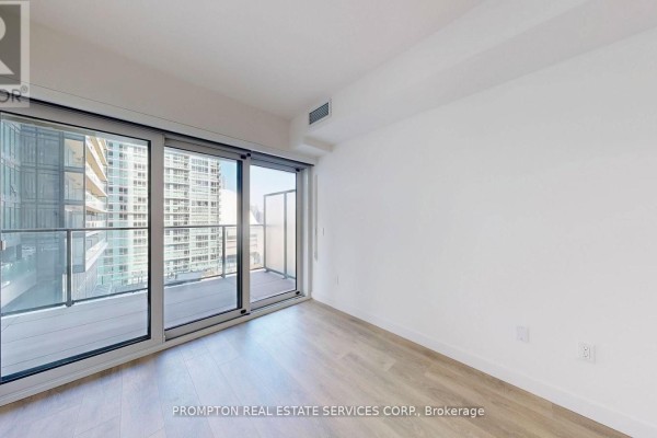 2906 - 3 Concord Cityplace Way, Toronto, ON M5V0X3 Photo 3