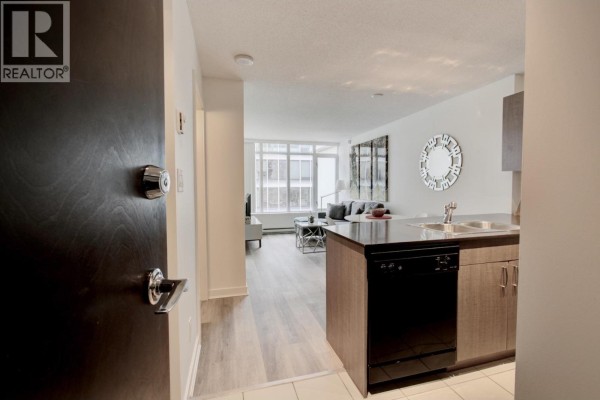 2906 610 Granville Street, Vancouver, BC V6C3T3 Photo 3