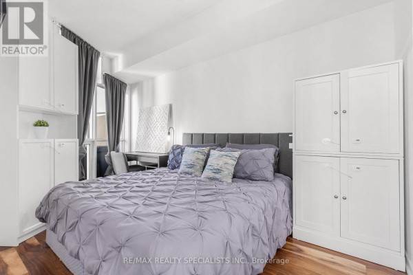 Den - 2908 - 38 Dan Leckie Way, Toronto, ON M5V2V6 Photo 3