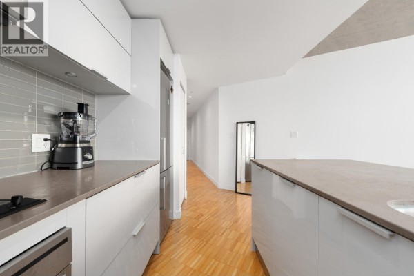 2908 128 W Cordova Street, Vancouver, BC V6B0E6 Photo 5