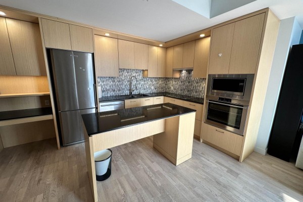 2908 13495 Central Avenue, Surrey, BC V3T0K2 Photo 4