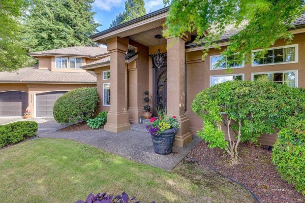 2908 140b Street, Surrey, BC V4P2J8 Photo 3