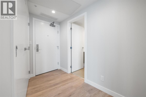 2609 567 Emerson Street, Coquitlam, BC, photo 3