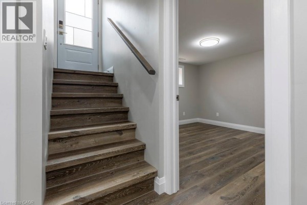 Office - 291 East 24th Street Unit# Lower, Hamilton, ON L8V2Y7 Photo 4
