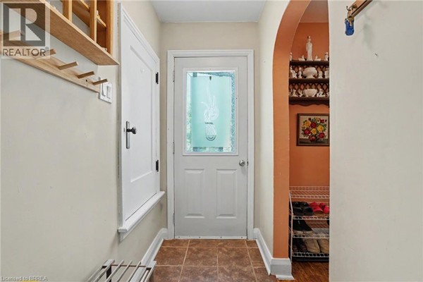 291 Sheridan Street, Brantford, ON, photo 3