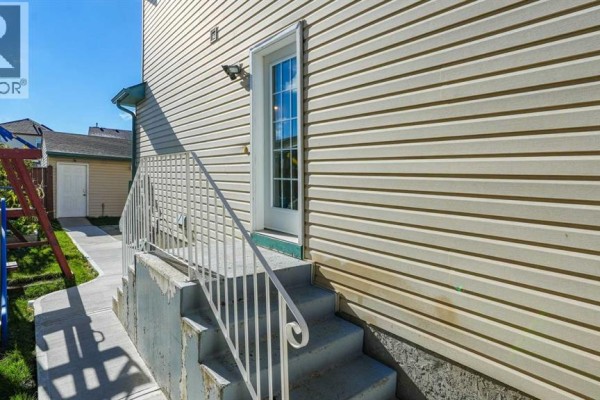 Family room - 291 Taravista Street Ne, Calgary, AB T3J4S5 Photo 3