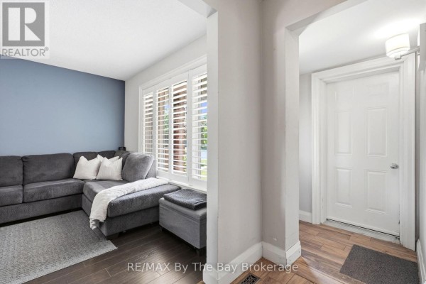 Partial bathroom - 291 Woodlawn Crescent, Milton, ON L9T4V8 Photo 5