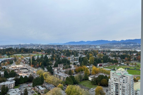 2910 10448 University Drive, Surrey, BC, photo 2