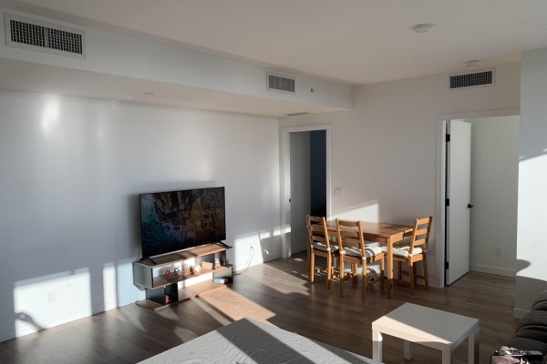 2910 10448 University Drive, Surrey, BC, photo 3