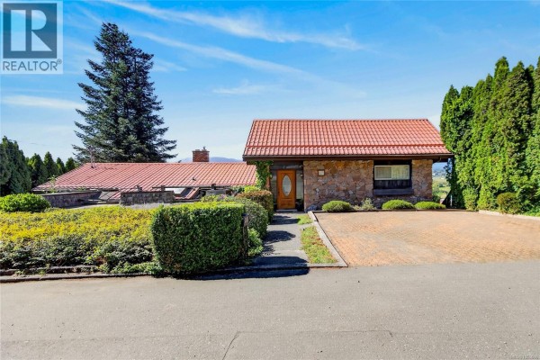 Ensuite - 2911 Back Rd, Courtenay, BC V9N9G9 Photo 2