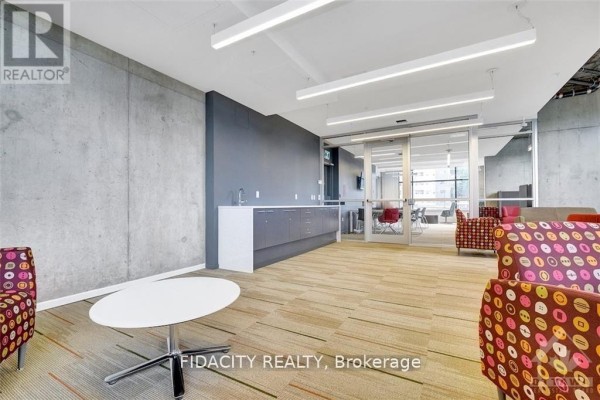 2912 - 105 Champagne Avenue S, Ottawa, ON K1S5E5 Photo 2