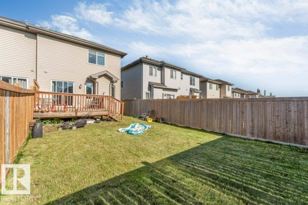 Primary Bedroom - 2912 15 St Nw, Edmonton, AB T6T0V6 Photo 4