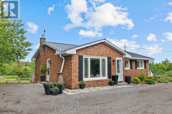 2917 Highway 28, Douro Dummer, ON, photo 2