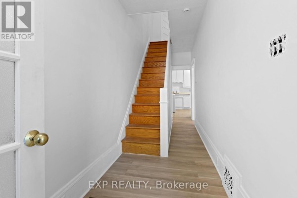 292-294 Clarence Street, Ottawa, ON K1N5R3 Photo 5