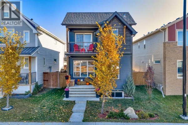 Residential for sale at 292 Chinook Gate Close Sw, Airdrie, AB - MLS® Mk3pFv