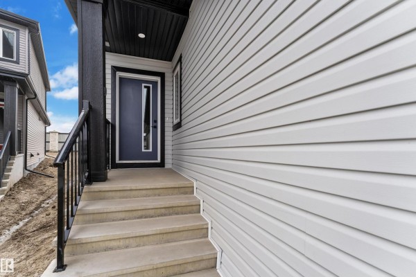 Kitchen - 292 Munn Way, Leduc, AB T9E1V1 Photo 3