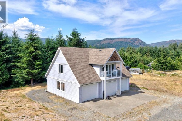 Balcony - 2920 Young Lake Rd, Sooke, BC V9Z0J6 Photo 4