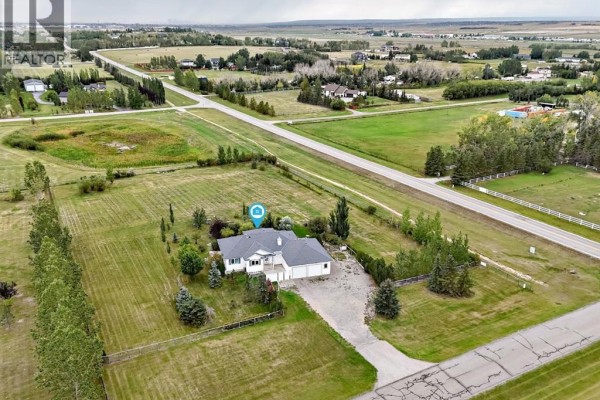 Kitchen - 292251 Butte Hills Drive, Rural Rocky View County, AB T0M0E0 Photo 2