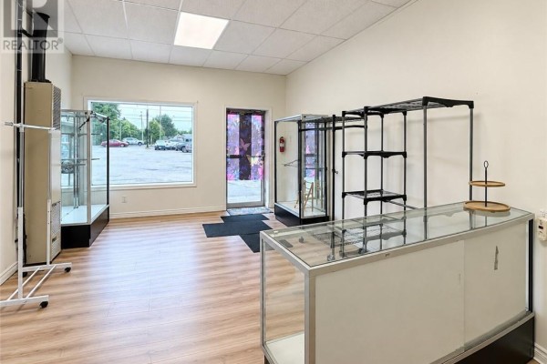2924 Highway 69n Unit# 5c, Val Caron, ON P3N1E3 Photo 4