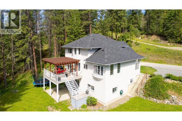 2925 Beam Road, Creston, BC, photo 2