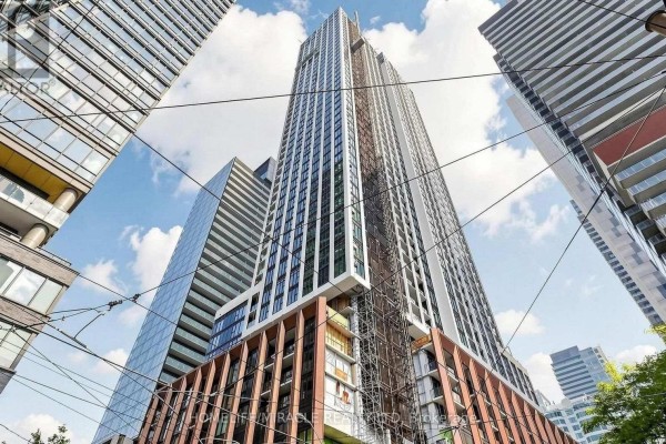 2928 - 400 King Street, Toronto