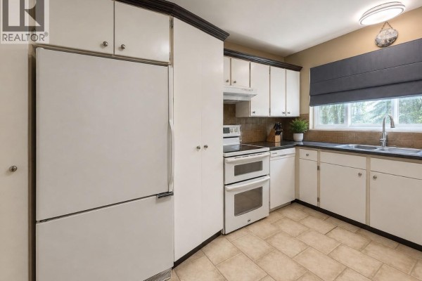 Bedroom 2 - 2928 Bessborough Avenue, Prince George, BC V2N1H4 Photo 5