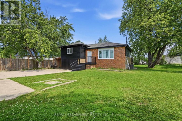 293 #20 Regional Road, Hamilton, ON, photo 2