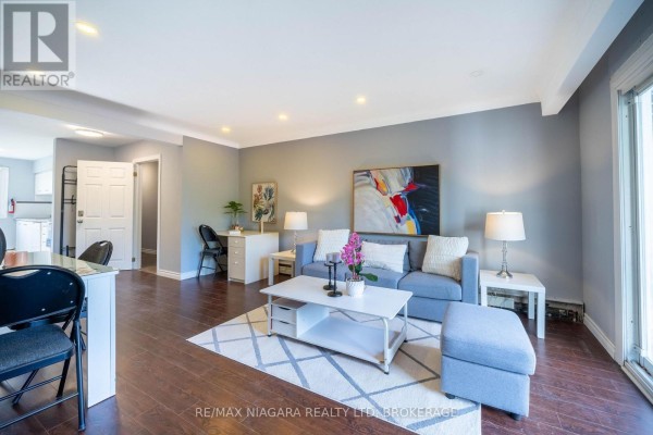 Kitchen - 293-295 Glenridge Avenue, St  Catharines, ON L2T3K5 Photo 4