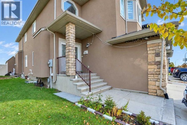 Bedroom - 293 Saddlelake Drive Ne, Calgary, AB T3J0B5 Photo 3