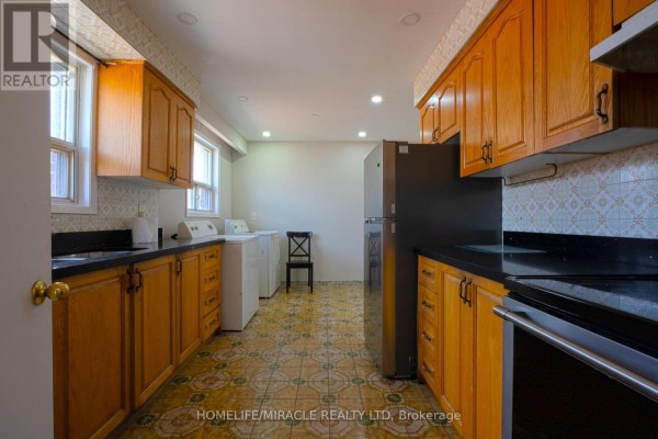 2931 Islington Avenue, Toronto, ON, photo 2