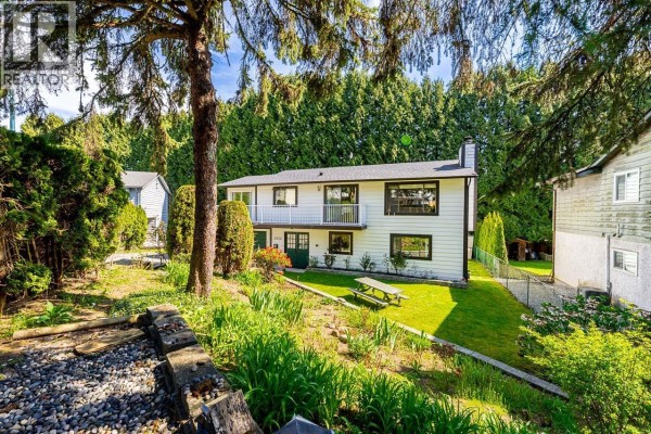 2932 Tatla Place, Coquitlam, BC V3C4W8 Photo 2