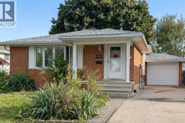 2938 Rushton Drive, Windsor