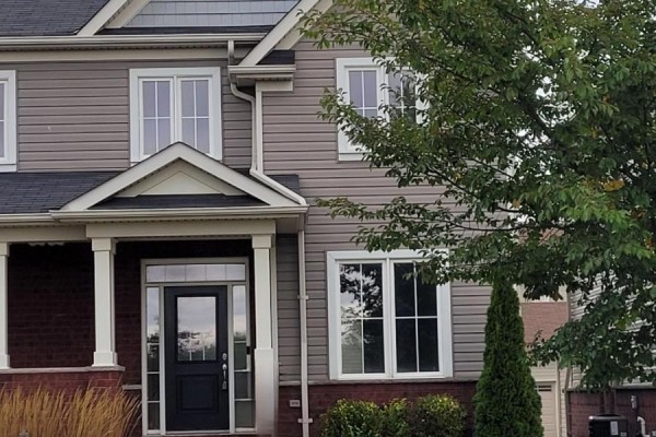 294 Brookhill Boulevard, Clarington