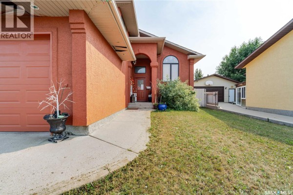 294 Wellington Drive, Moose Jaw, SK, photo 3