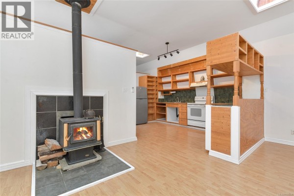 Workshop - 2945 Laverock Rd, Shawnigan Lake, BC V8H2E4 Photo 4