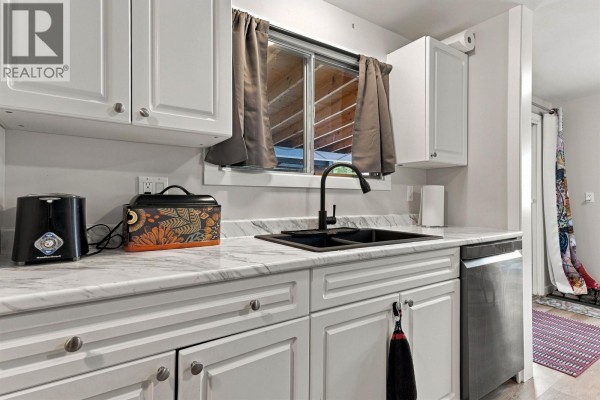 Primary Bedroom - 2945 Thornhill Street, Terrace, BC V8G5A1 Photo 4