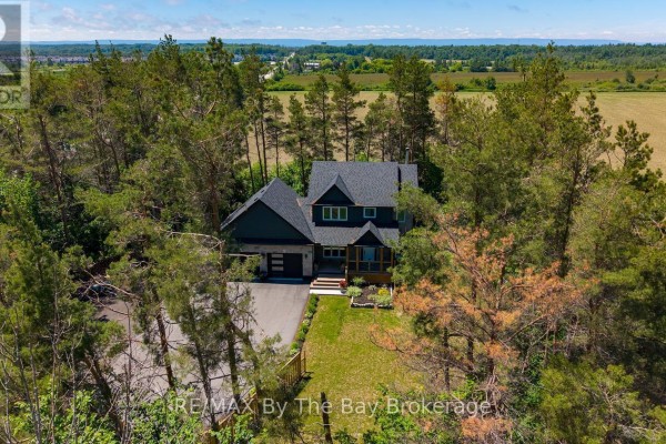 2946 92 County Road, Springwater, ON, photo 2