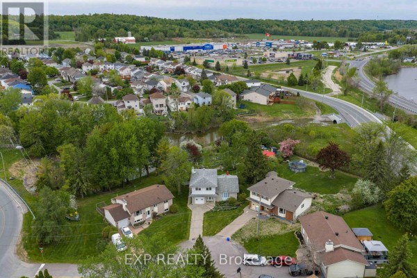 2947 Fontaine Place, Clarence Rockland, ON, photo 2