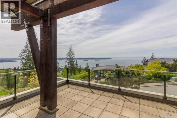 2948 Burfield Place, West Vancouver, BC V7S0A9 Photo 3