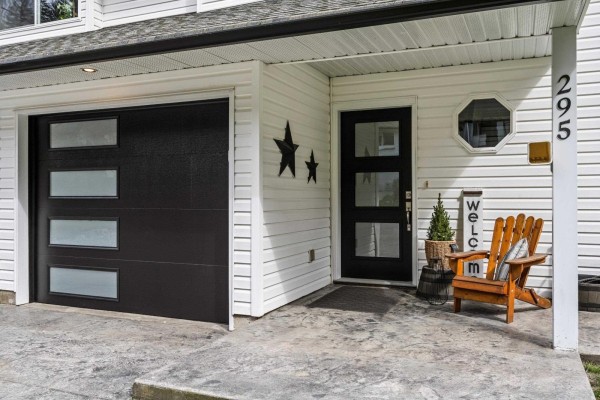 295 Forrest Crescent, Hope, Hope, BC, photo 3