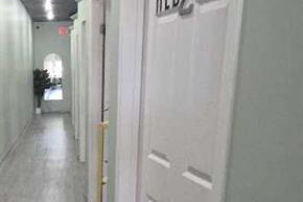 2953 66 St  Nw, Edmonton, AB T6K4C1 Photo 5
