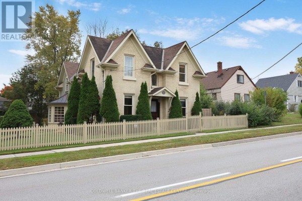296 Eagle Street, Newmarket, ON, photo 2