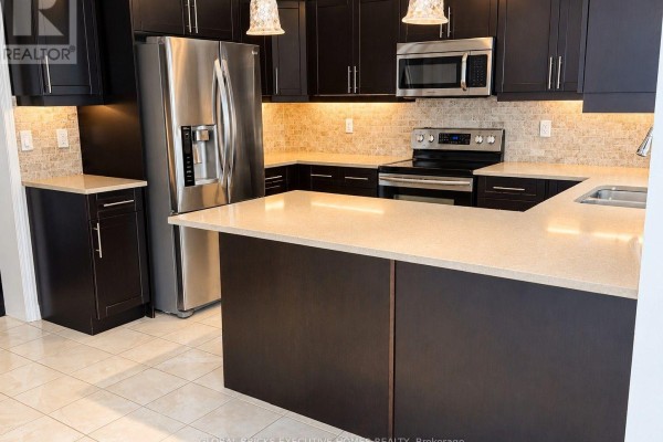 Eating area - 296 Ellen Davidson Drive, Oakville, ON L6M0V5 Photo 3