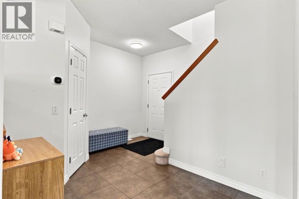 Kitchen - 296 Evansbrooke Way Nw, Calgary, AB T3P1H2 Photo 4