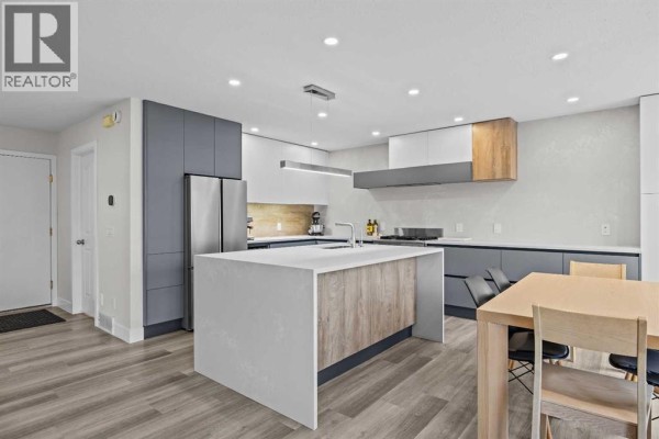 Kitchen - 296 Hidden Ranch Circle Nw, Calgary, AB T3A5R2 Photo 3