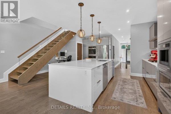 296 Kirchoffer Avenue, Ottawa, ON K2A1Y2 Photo 4