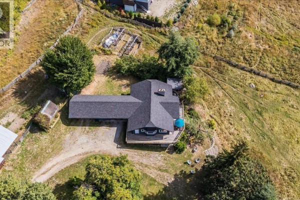 2961 Happy Valley Road, Rossland