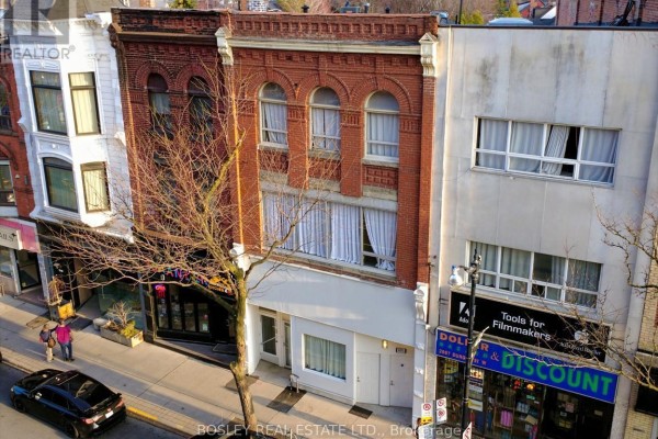 2963 Dundas Street W, Toronto, ON, photo 3