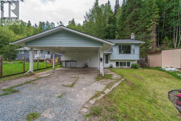 Bedroom 2 - 2971 Minotti Drive, Prince George, BC V2K3S6 Photo 2